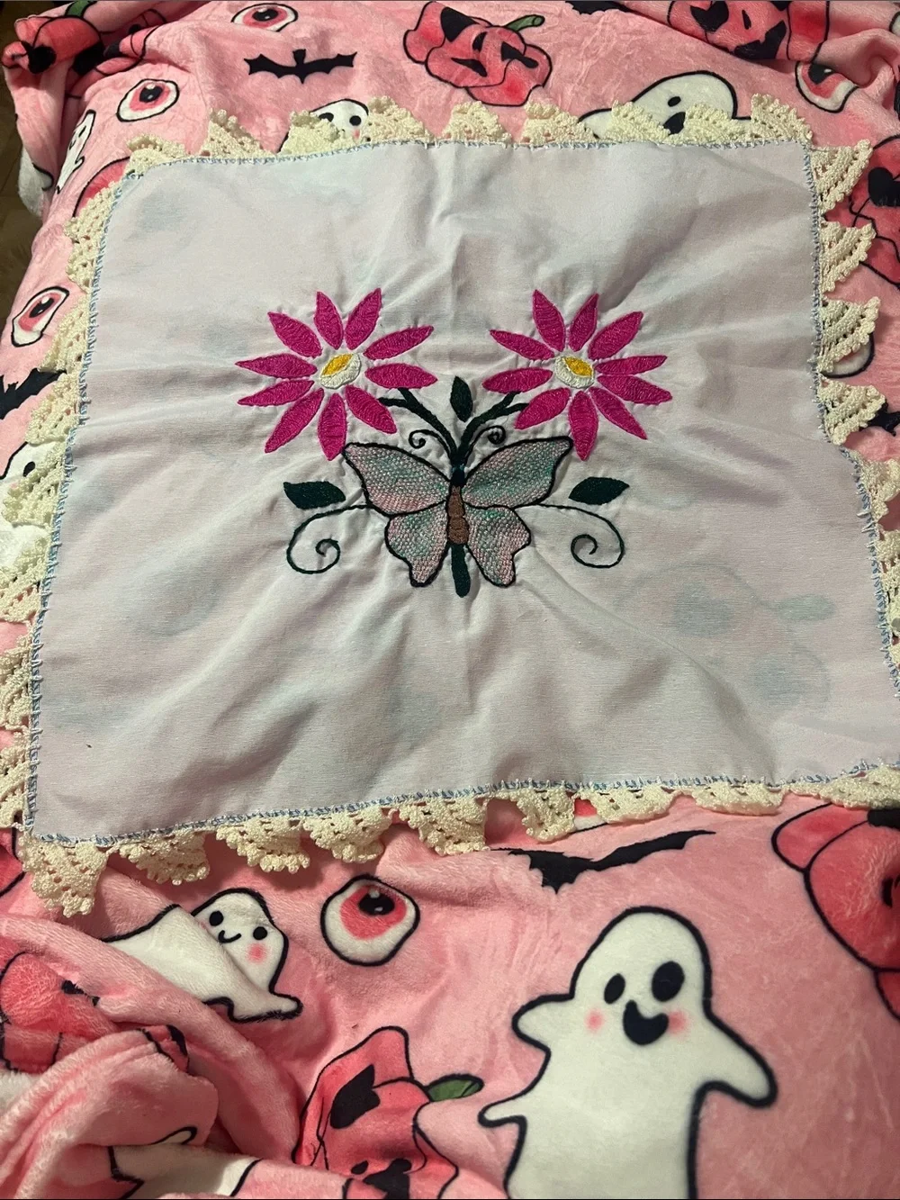 Hand Embroidered Mexican Tortilla Warmer - Floral Butterfly